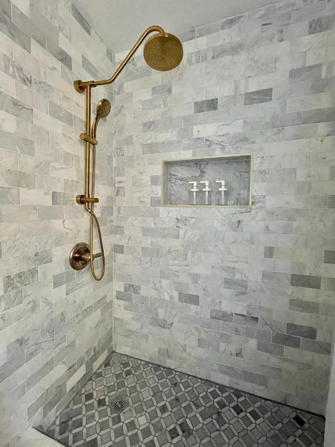 Brand New, Cozy, Modern, One-Bedroom Apartment Falls Church Ngoại thất bức ảnh